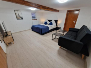 Laubach Apartments